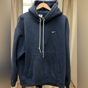 •LIKE NEW•NIKE Solo Swoosh Hoodie
